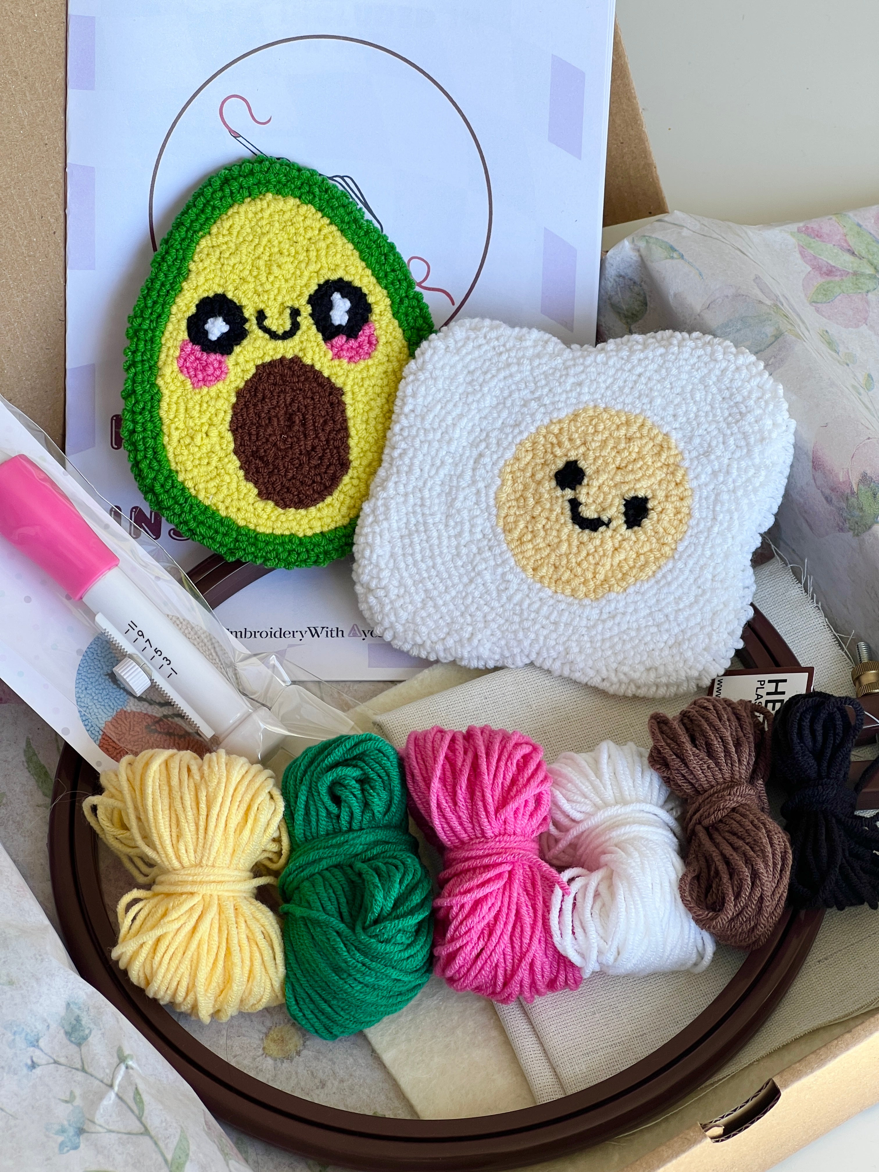 Avocado Punch Needle Kit, Beginner DIY Coaster Set