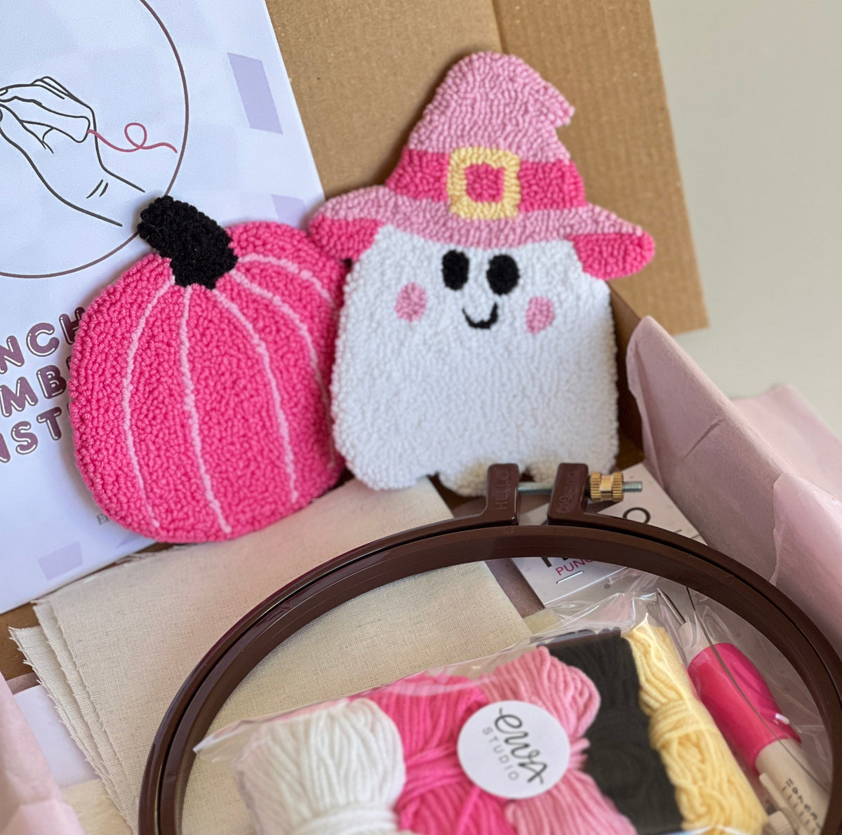 Pink Halloween punch needle kit: a pink pumpkin and a witch ghost with hoop and yarn